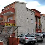 Zvonimir Hotel Split